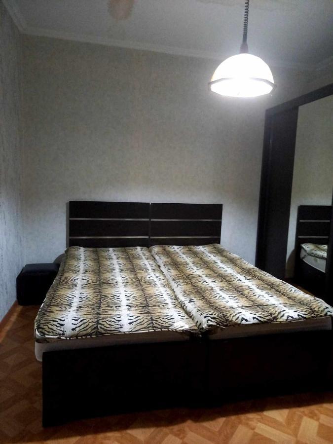 Apartment For Family Tbiliszi Kültér fotó